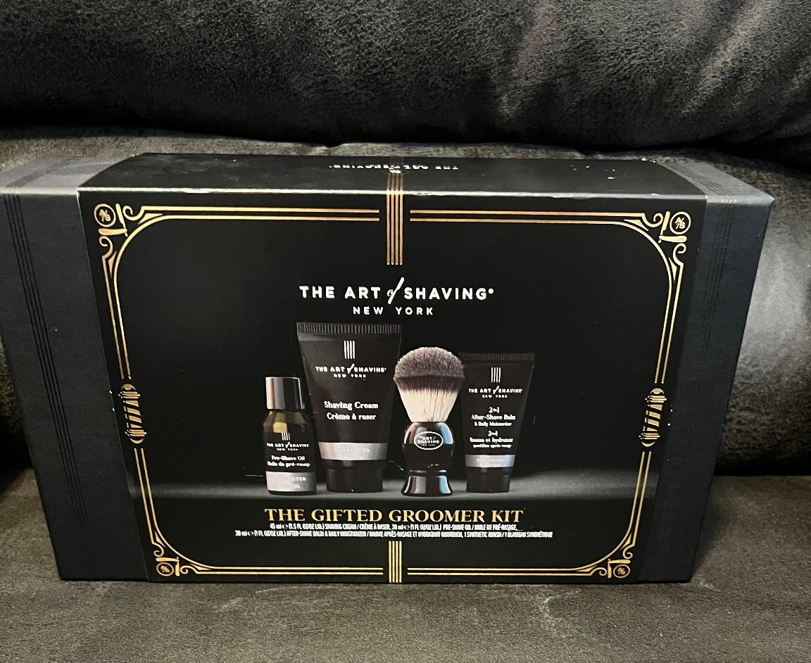 NWB The Art of Shaving Unscented 4-Piece The Gifted Groomer 