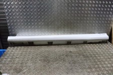 FORD FOCUS MK3 ST HATCHBACK NS SIDE SILL SKIRT IN FROZEN WHITE 2015-2018 HV16