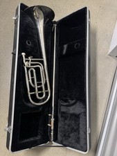 Silver Trigger Trombone with hard case Maestro