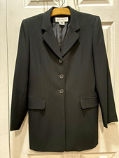 Jones New York Essentials Women  s Black Solid Lined Button Front Blazer- Size 10