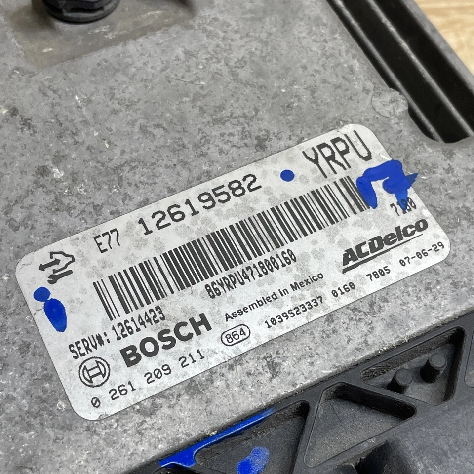 2008 Cadillac CTS 4 Engine Computer Control Module ECU ECM 12619582 Used OEM - Image 2 of 4