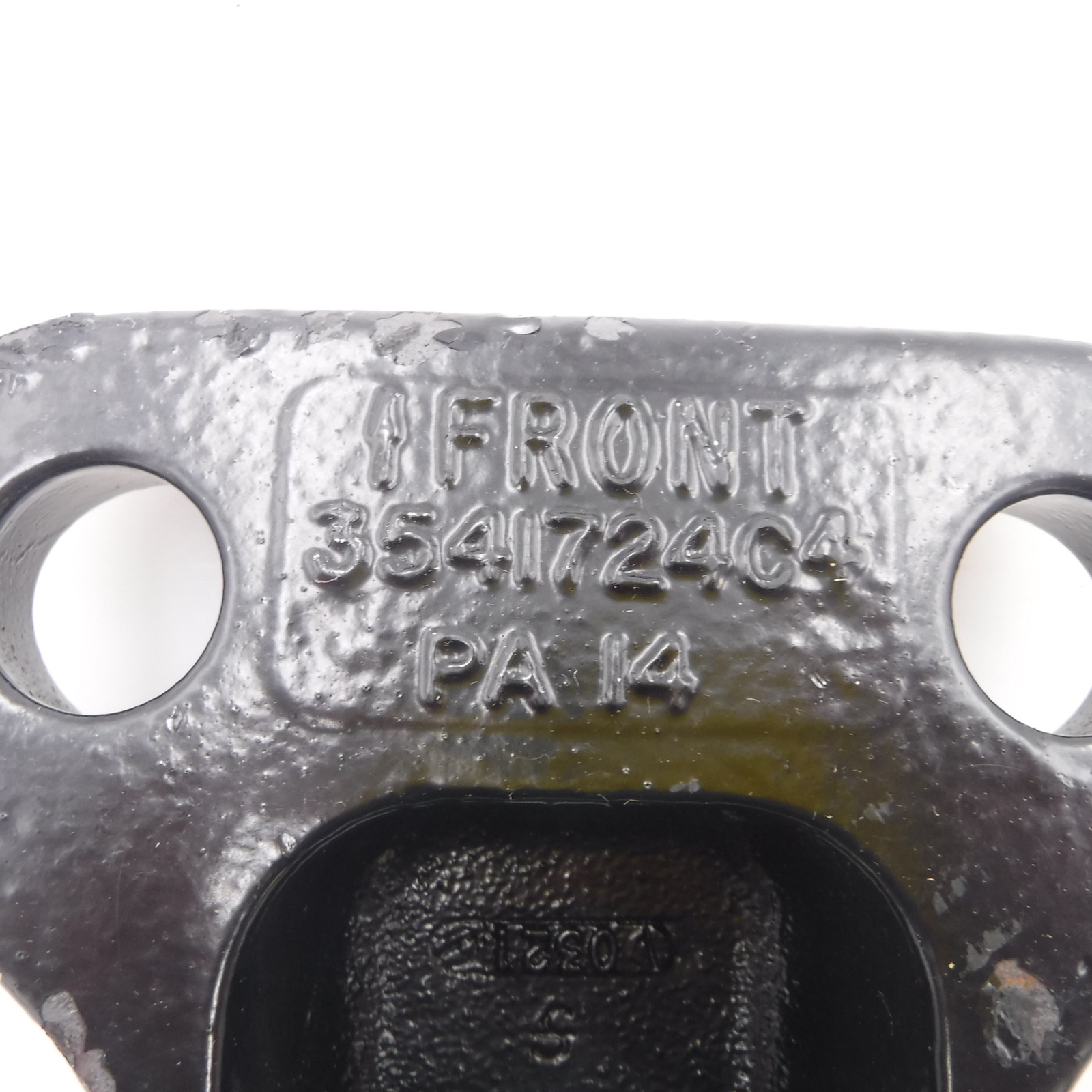 Genuine OEM NAVISTAR 3541724C4 - PLATE U BOLT R SPG 14.0 DEG ANGLE  