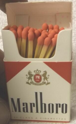 AUTOCOLLANT STICKER AUFKLEBER Marlboro Formula Paul Ricard 82' EUR 3,00 - FR