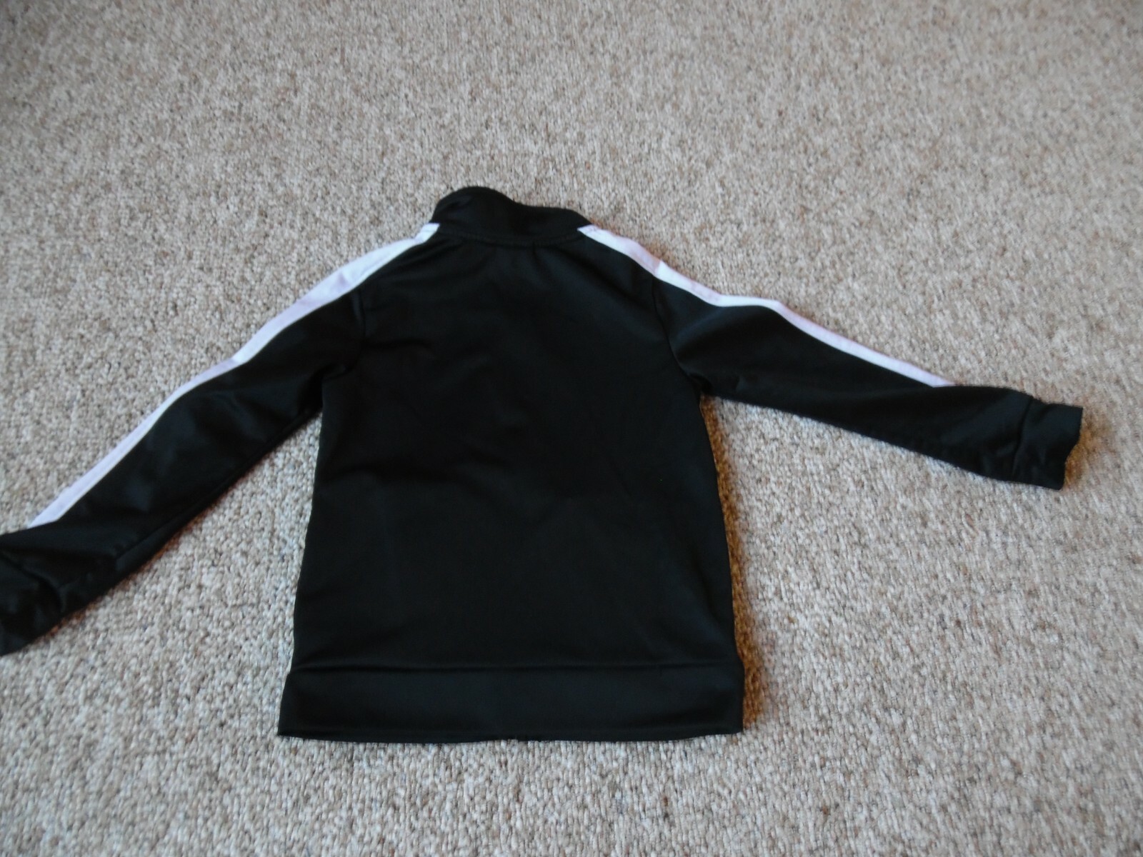 Picture 4 of 5