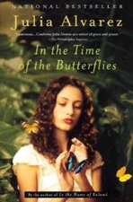 In the Time of the Butterflies - Paperback By Alvarez, Julia - GOOD