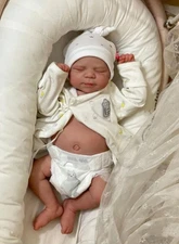 Zero Pam 45 CM Real Life Reborn Baby Dolls Boy Eyes Closed with Realistic Vei...