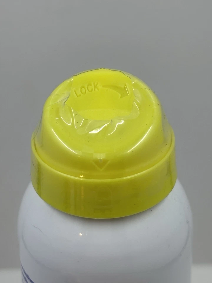 Supergoop PLAY Antioxidant Body Mist FPS 50 Vitamina C 3 oz Novo Selado - Imagem 2 de 4