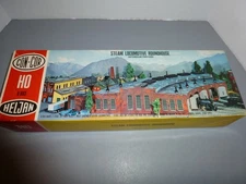 CON-COR HELJAN HO SCALE STEAM LOCOMOTIVE ROUNDHOUSE #B-803