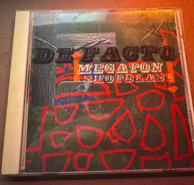 Defacto Megaton Shotblast used De facto megaton CD Good Condition