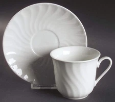 Lynn's China Imperial Cup & Saucer 320234