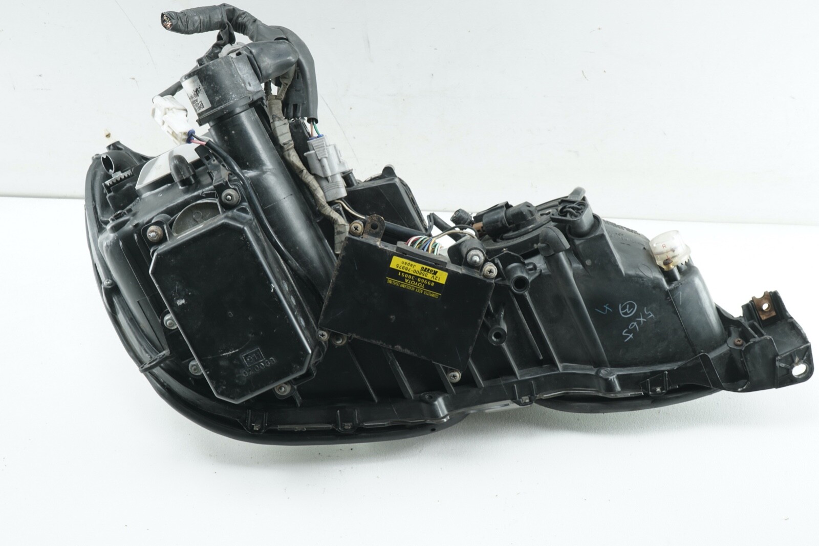 1998-05 Lexus Gs300 Gs400 Right Passenger Side HID Headlight OEM  