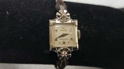 Vintage Gruen Precision 10K White Gold Filled Diamonds  display picture 3