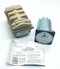 NEW YOKOGAWA 103472FDAD UNBALANCED POWER FACTOR AB40 5A 208V