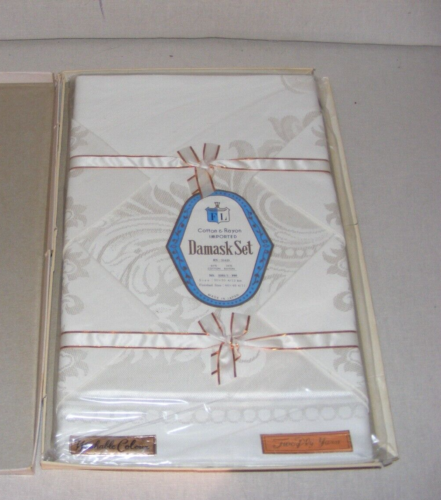 Vintage 50's Imported Damask White Tablecloth & Napkin Set ~ Sealed ~ Japan - Picture 1 of 4