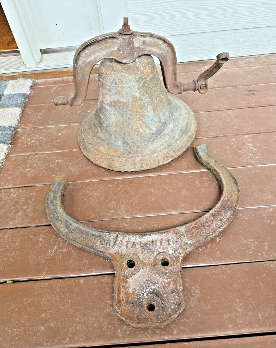 Antique C.S. Bell Company Cast Iron Large Upright Bell Crystal
