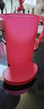 NEW! Tupperware 2 QUART RED Pitcher FREE SHIPPPING & A FREE CITRUS PEELER!!