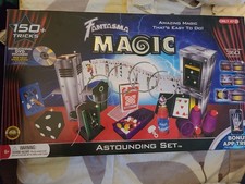 Fantasia Magic Astounding Set 150 tricks