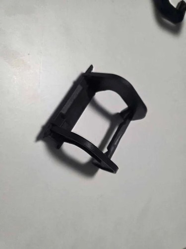 AUDI A8 D3 4E2, 4E8 Abdeckkappe Scheinwerferwaschanlage links 34005749