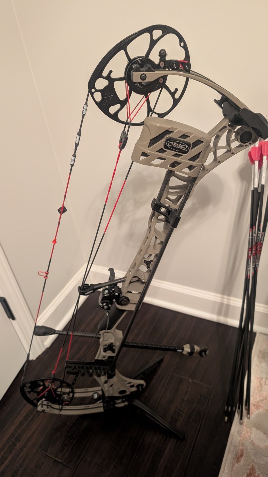 Mathews Archery Phase 4 33