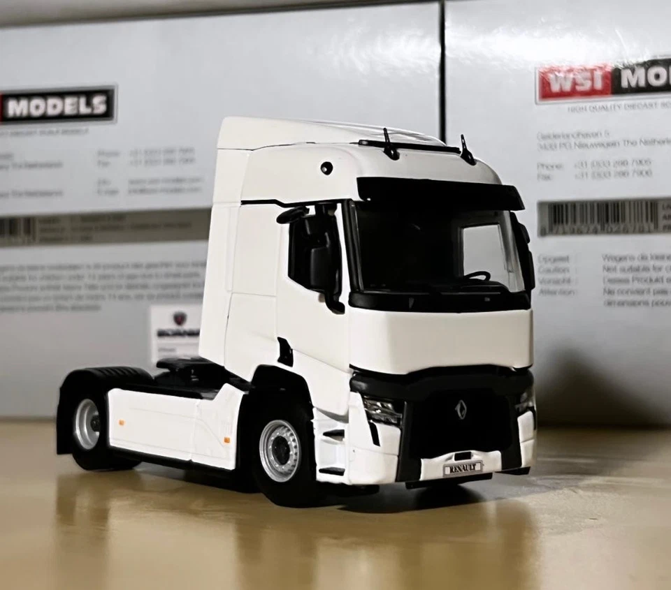 Renault trucks T evo 4x2, WSI truck models 03-2045 1:50 scale - Image 4 of 4