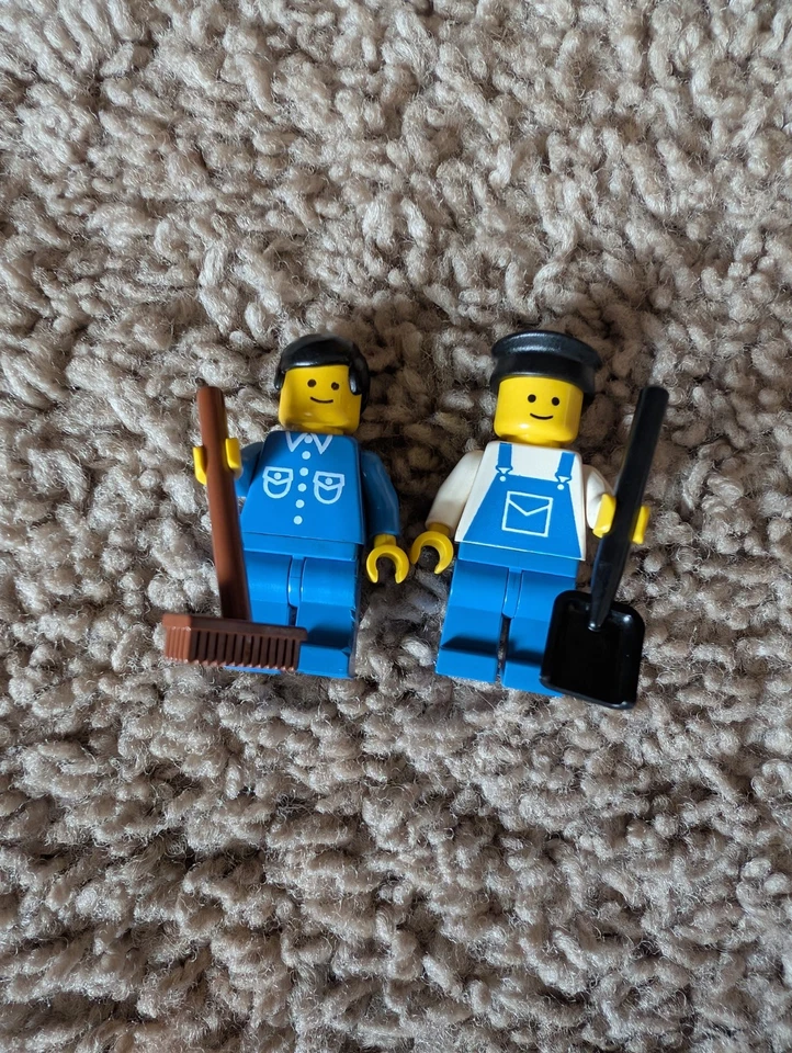 Vintage 1987 Lego City 6693 Garbage Truck 100% Complete - Image 4 of 4