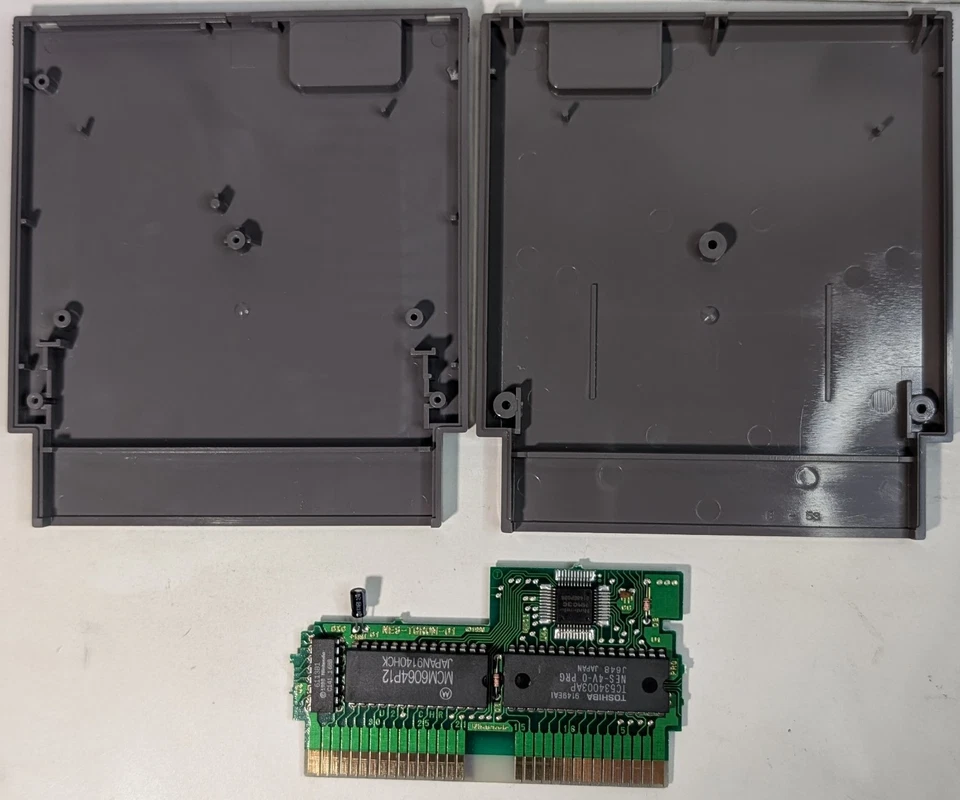 Mega Man 4 Nintendo Entertainment System NES Cleaned and Tested Working - Image 3 of 4