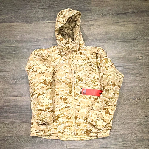 Massif PCU Level 7 Hooded Zip AOR1 Parka Mens XL new with tag - product listing photo