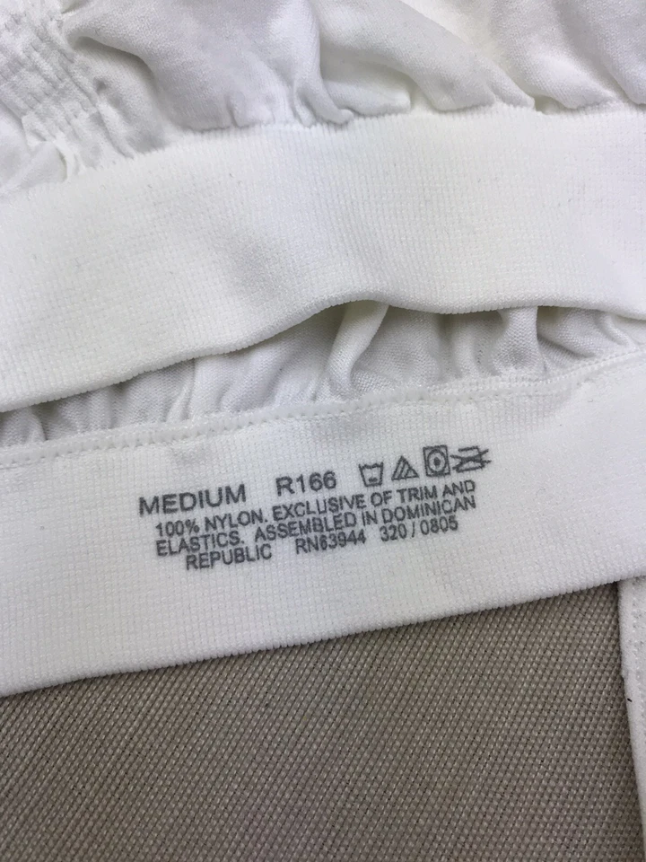 2 Top corto de microfibra blanco R166 mediano nuevo con etiquetas tenue sin costuras perfecto Foto 3 de 4