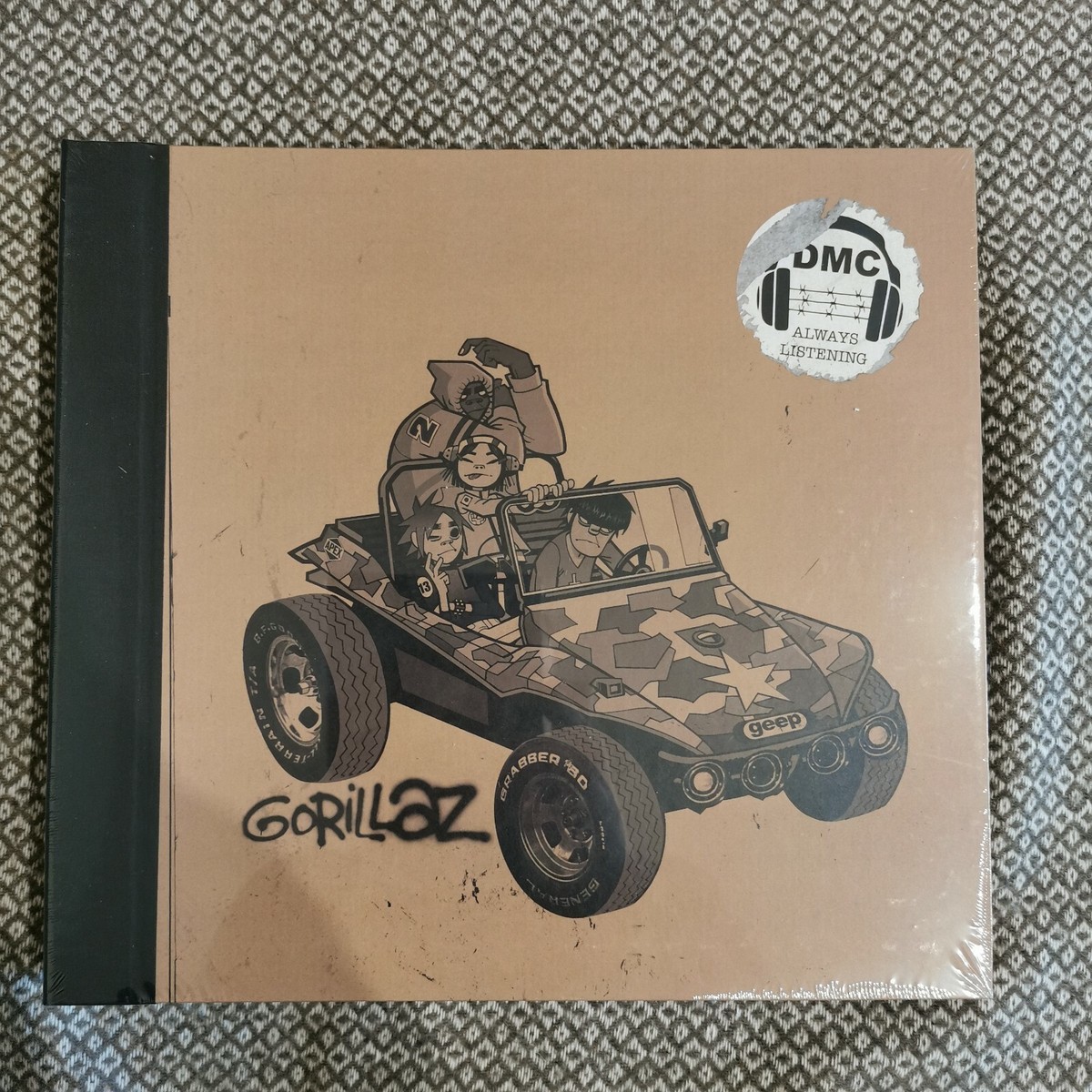 【新品未開封】【レコード】Gorillaz Gorillaz [LP] s-l1200.jpg