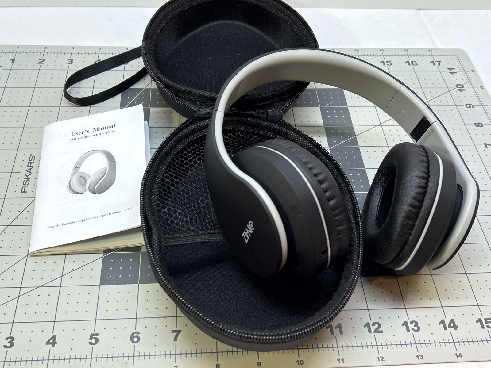 ZIHNIC Foldable Wireless Bluetooth Over-Ear Headphones with Mic-image