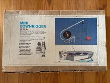 NEW Big Jon Manual Mini Downrigger MB 300A with Steel Line, Coated Cannonball