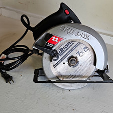 SKILSAW 5150 7-1/4 in Corded Electric Circular Saw Black/Gray Used