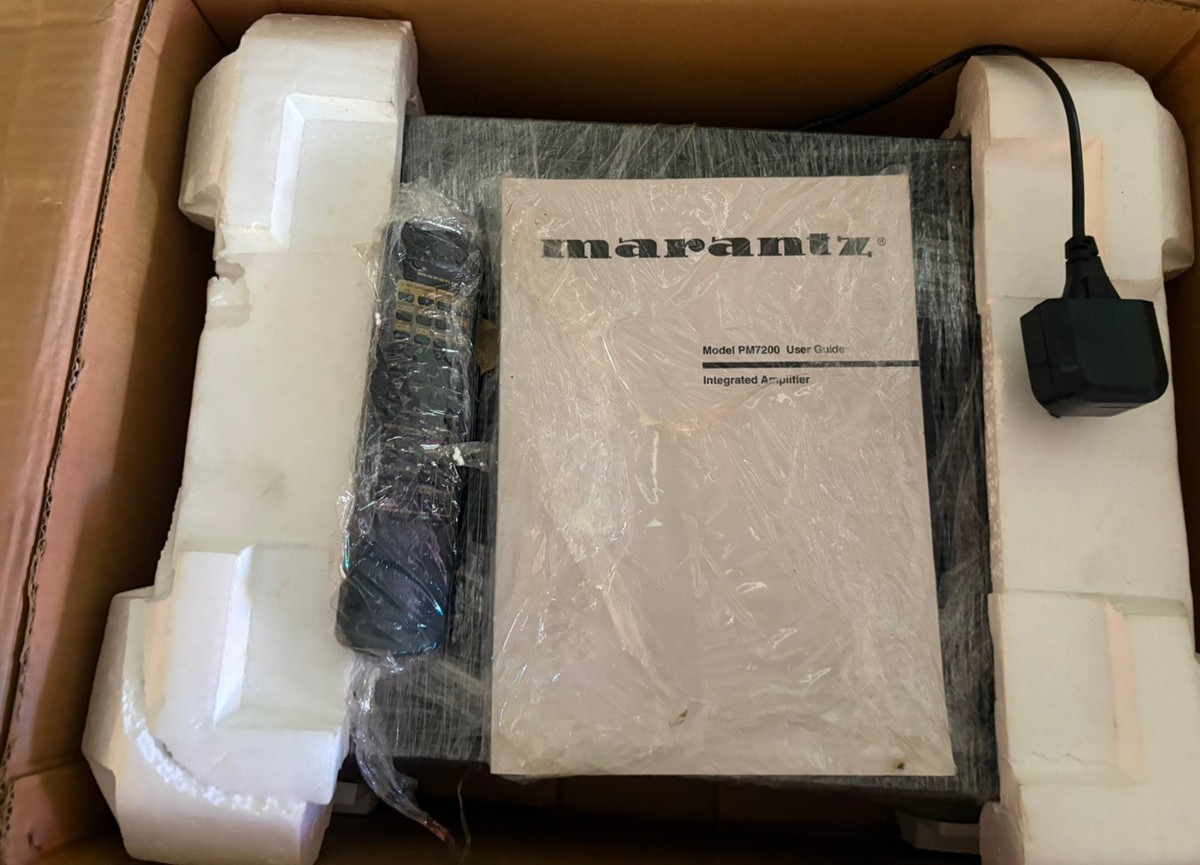 Marantz PM7200 Integrated Amplifier New In box. Just Opened For