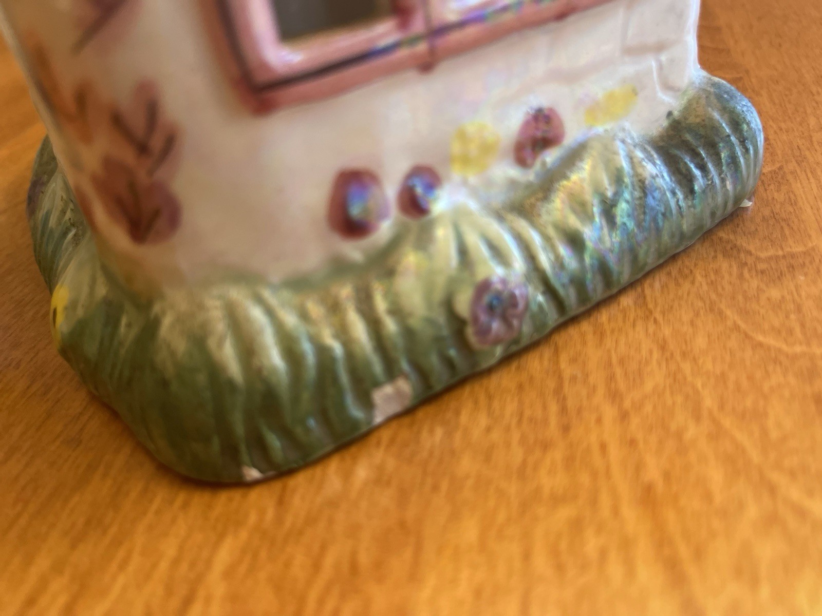 Vintage 3 Ceramic Cottage House Tea Light Candle Hldr w/ Hanging Flower Baskets