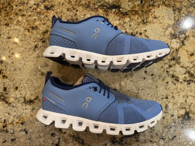 On Cloud Cloud 5 Terry Men s size 7.5 Neptune/White (New with Box)