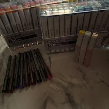Copic Sketch 211 colors, Multiliner 9 colors, Varios Ink 3 colors, bundled