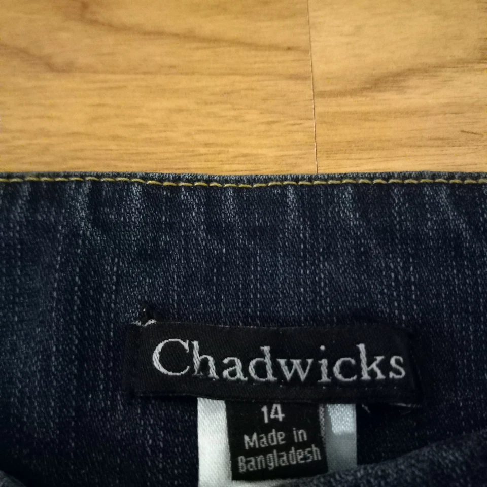 全新 Chadwicks 女式深色水洗牛仔裤,尺寸 14,弹力腰围,无拉链宽腿袋 — 第 2/4 张图片