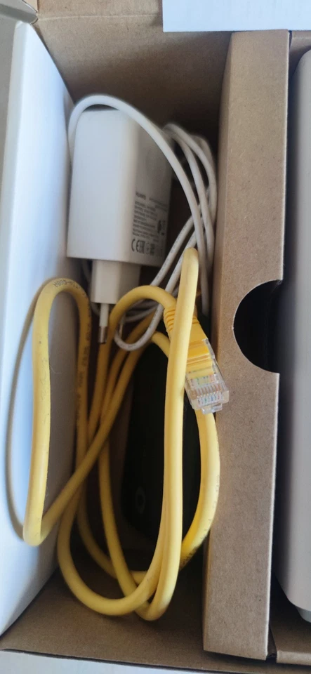 HUAWEI Wi-Fi 4G CPE PRO 2 MODEL B628-265 LTE CAT.12-600MBPS (DL)/100MBPS (UL)... - Immagine 3 di 4