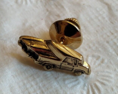 Vintage Avon 1985 Dream Car Goldtone Tie Tac Lapel Pin - Cadillac Eldorado