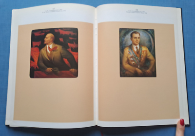 1984 Lacquer Miniatures Fedoskino Masterpieces of Russian Folk Art