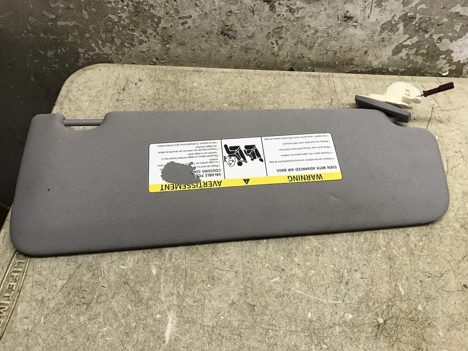 10 11 12 13 14 15 16 17 BMW 535i 550i GT Parasol Izquierdo Conductor Parasol Gris  Foto 2 de 2