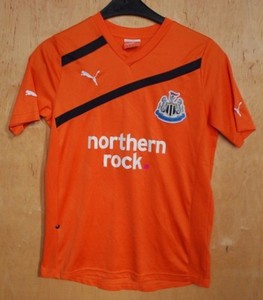 newcastle united orange away kit
