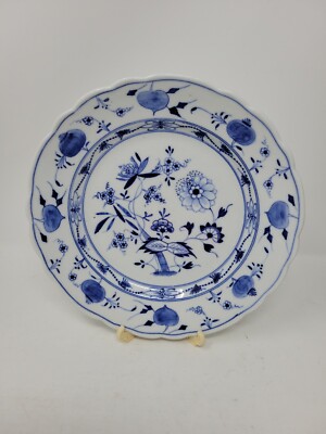 Ravenstein Blue Onion Salad / Dessert Plate, 8'' Diameter Late 1800s