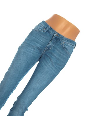 Blue Jeans Low Waist Tapered Leg Size 