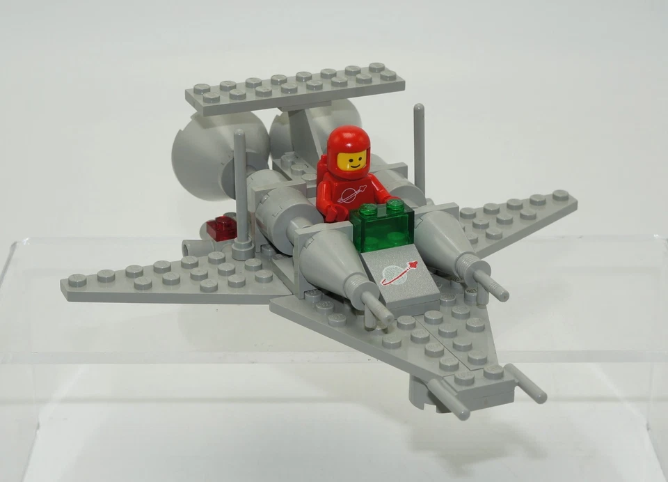 LEGO 6861 Classic Space X1 Patrol Craft Complete w/ Instructions - Vintage - Image 2 of 4