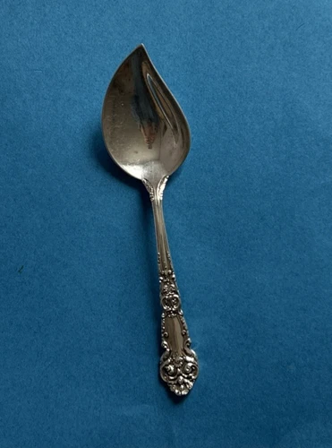 Sterling silver large jelly server, French Renaissance pattern by Reed & Barton
