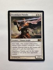 Fiendslayer Paladin - MTG Core Set 2014 - NM