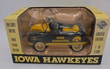 1997 Crown Premiums Iowa Hawkeyes 1948 BMC Pedal Car Die-cast Model Bank COA