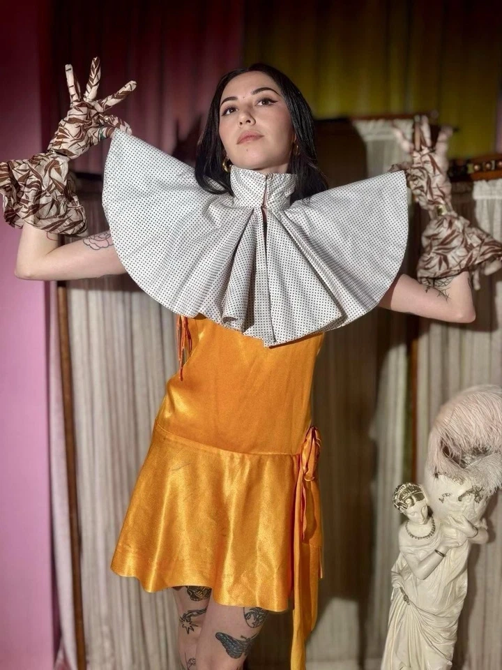 Antiga gola de babado com bolinhas, estilo Pierrot marrom e branco, tamanho XXS-XS - Imagem 2 de 4