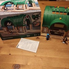Brio World Central Station Bahnhof 33655 - Interaktiv Sound LCD Bildschirm